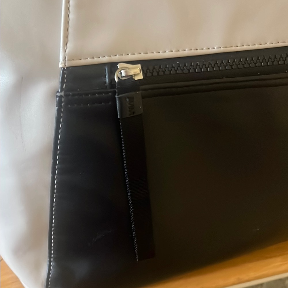 Lululemon Vinyasa To Vino Women's Bag View 2